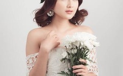 双腿张开被9个黑人调教影片